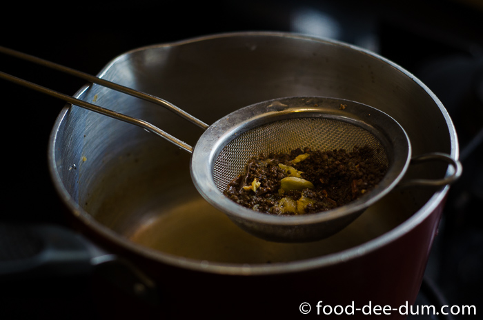 Food-Dee-Dum-Masala-Chai-Recipe-10