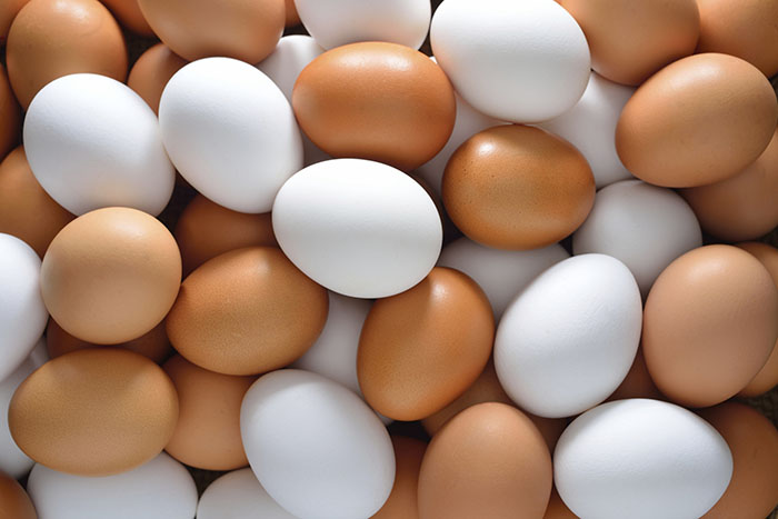 How to bring eggs to room temperature, easily and quickly. 
